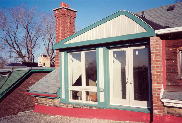 Wing Shaped Roof - Architect's Home - Toronto, Ontario - 1993